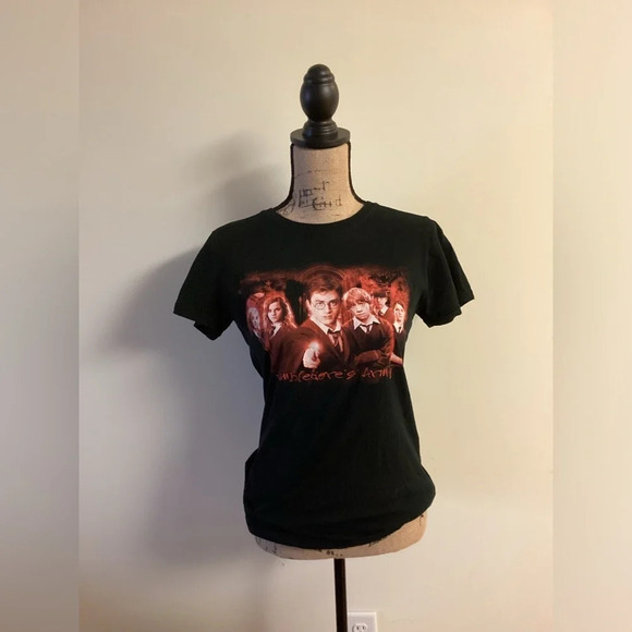 Harry Potter Dumbledore's Army Graphic Tee, Size S - Picture 1 of 7